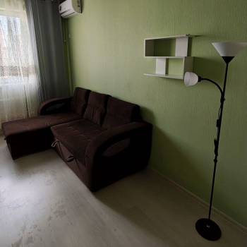 Сдается 1-комнатная квартира, 38 м²