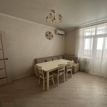 Сдается 2-х комнатная квартира, 70 м²