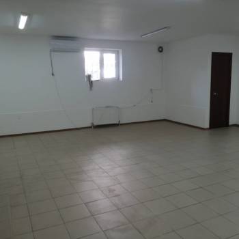 Продается Нежилое помещение, 100 м²