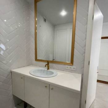 Сдается 1-комнатная квартира, 75 м²