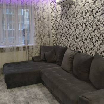 Продается 1-комнатная квартира, 38 м²