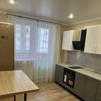 Сдается 2-х комнатная квартира, 67,53 м²