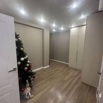 Продается 2-х комнатная квартира, 77 м²