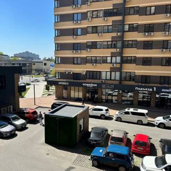 Сдается 1-комнатная квартира, 40 м²