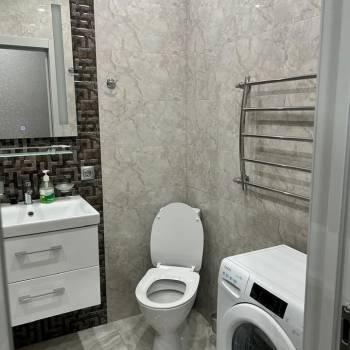 Сдается 1-комнатная квартира, 40 м²