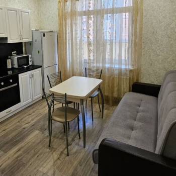 Сдается 1-комнатная квартира, 41 м²