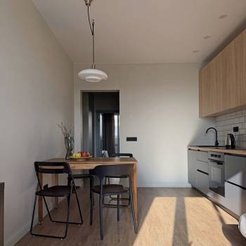 Продается 1-комнатная квартира, 36 м²