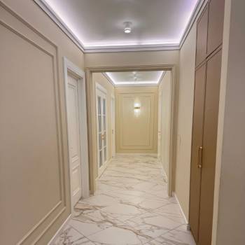 Продается Многокомнатная квартира, 128 м²