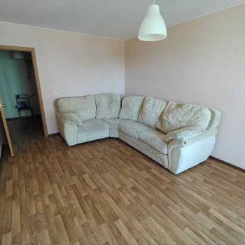 Сдается 2-х комнатная квартира, 65 м²