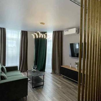 Сдается 1-комнатная квартира, 55 м²