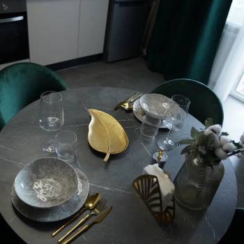 Сдается 1-комнатная квартира, 55 м²