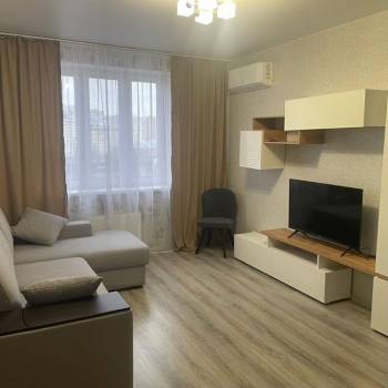Сдается 1-комнатная квартира, 40,6 м²