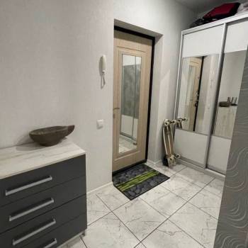 Продается 1-комнатная квартира, 27,7 м²