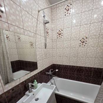 Продается 1-комнатная квартира, 46,1 м²