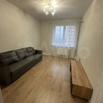 Сдается Многокомнатная квартира, 57 м²