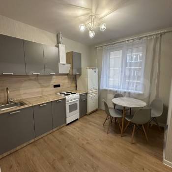 Сдается Многокомнатная квартира, 57 м²