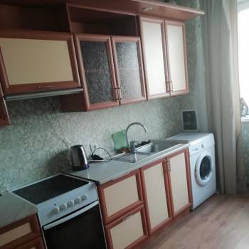Сдается 1-комнатная квартира, 35 м²