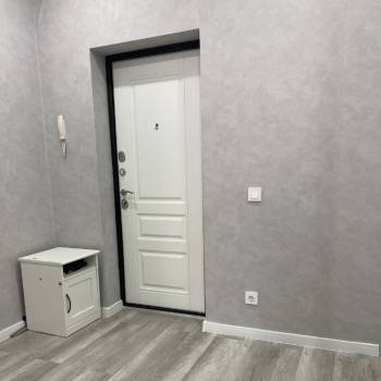 Продается 1-комнатная квартира, 43 м²