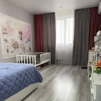 Продается 1-комнатная квартира, 43 м²