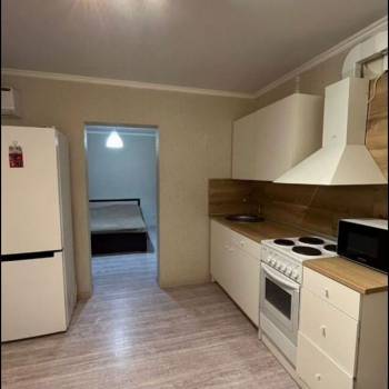 Сдается 1-комнатная квартира, 32 м²