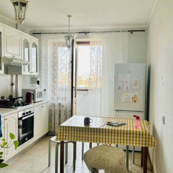 Продается 3-х комнатная квартира, 65,4 м²