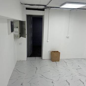 Продается Нежилое помещение, 200 м²