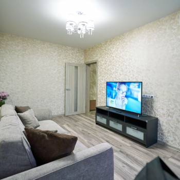 Сдается 2-х комнатная квартира, 65 м²