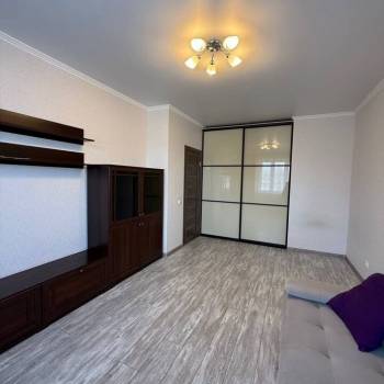Сдается 1-комнатная квартира, 37 м²