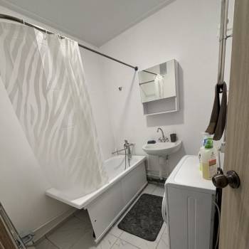 Сдается 2-х комнатная квартира, 55 м²