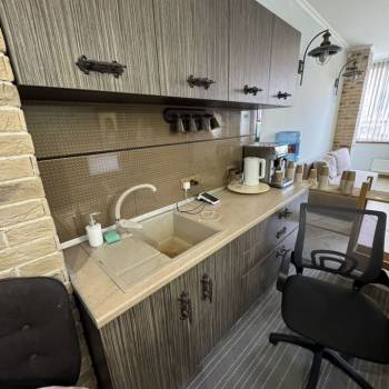 Сдается Нежилое помещение, 315 м²