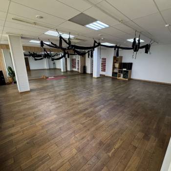 Сдается Нежилое помещение, 315 м²