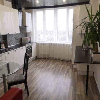 Продается 2-х комнатная квартира, 95,6 м²