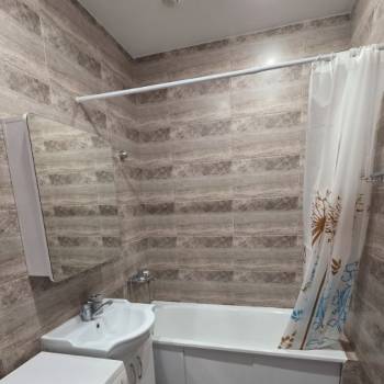 Сдается 2-х комнатная квартира, 62 м²
