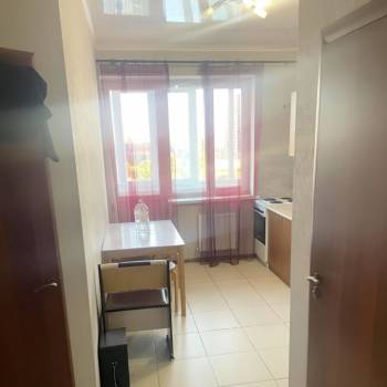 Продается 1-комнатная квартира, 33 м²