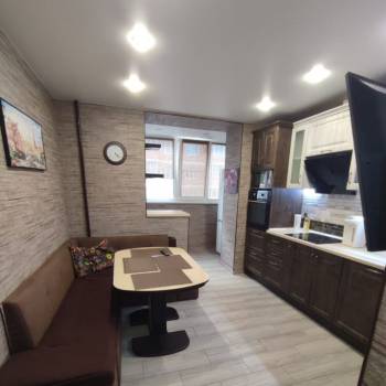 Продается 2-х комнатная квартира, 60 м²