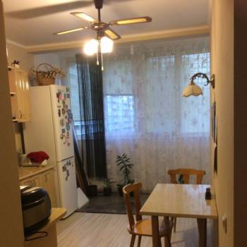 Сдается 1-комнатная квартира, 40 м²