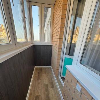 Сдается 2-х комнатная квартира, 75 м²