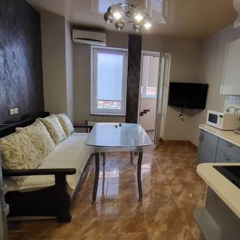 Продается 1-комнатная квартира, 48,8 м²