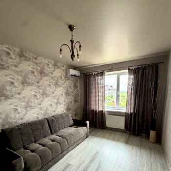 Сдается 1-комнатная квартира, 35 м²