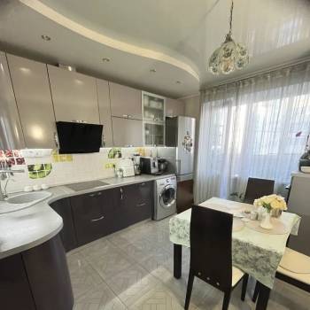 Продается 2-х комнатная квартира, 63,3 м²