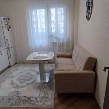Продается 2-х комнатная квартира, 65 м²