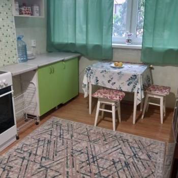 Продается 1-комнатная квартира, 35 м²