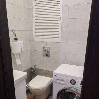 Продается 2-х комнатная квартира, 62 м²