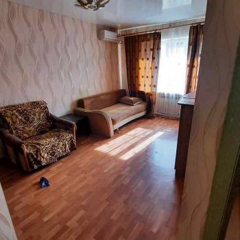 Сдается 1-комнатная квартира, 38 м²