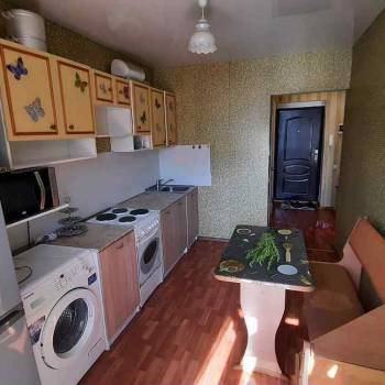 Сдается 1-комнатная квартира, 38 м²