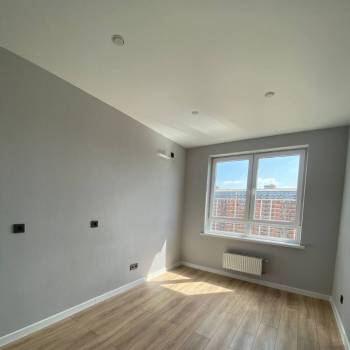 Продается 1-комнатная квартира, 37,3 м²