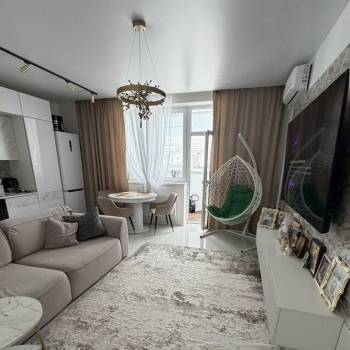 Продается 2-х комнатная квартира, 63 м²