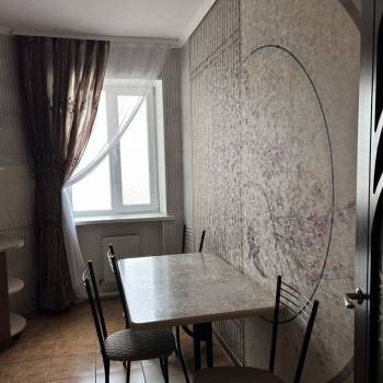 Сдается Многокомнатная квартира, 75 м²