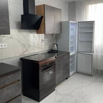 Сдается 2-х комнатная квартира, 65 м²