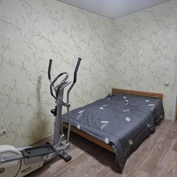Продается 1-комнатная квартира, 55 м²